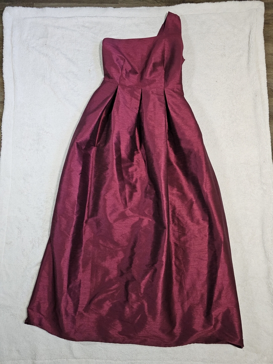 Lulakate Dresses & Skirts - Lula Kate Charleston One-Shoulder Burgundy Evening Gown.